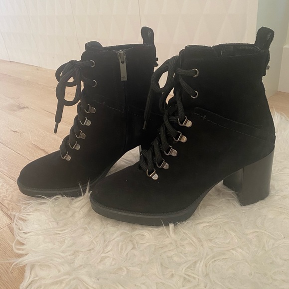 Aquatalia Iriana waterproof lace-up bootie - Picture 2 of 5